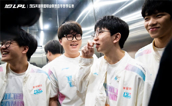 BLG3:2EDG，晋级英雄联盟LPL春季赛决赛！BLG已锁定MSI名额