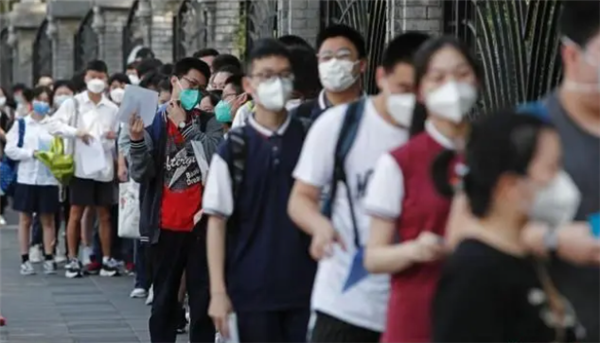 2023年高考人数比2022年多吗 2023年高考人数统计一览