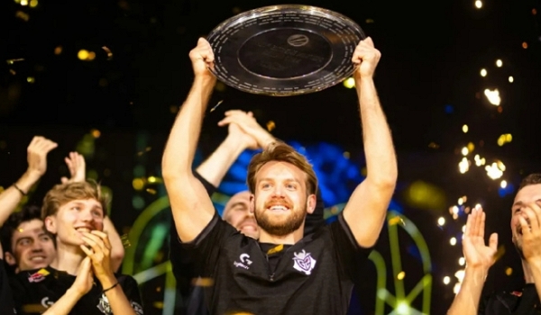 2024csgo比赛结束 g2获得冠军