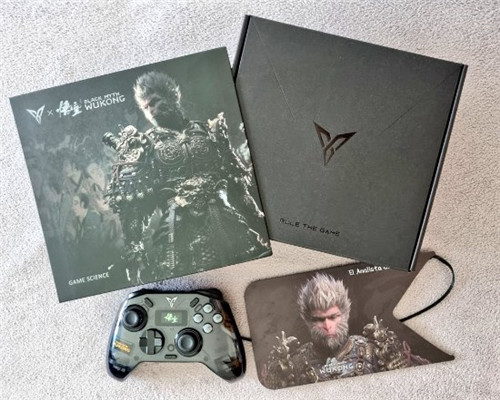 国外博主开箱黑神话悟空礼包